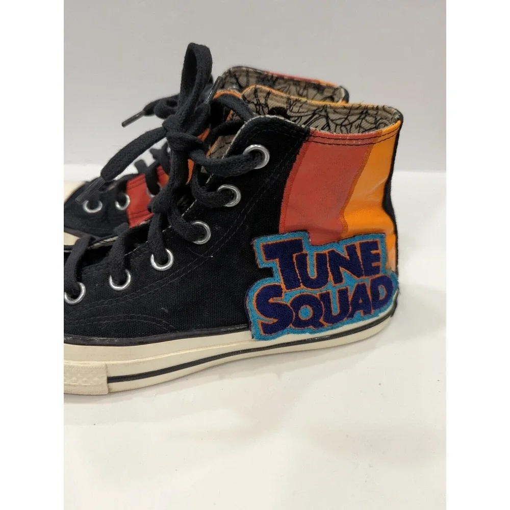 Converse tune squad